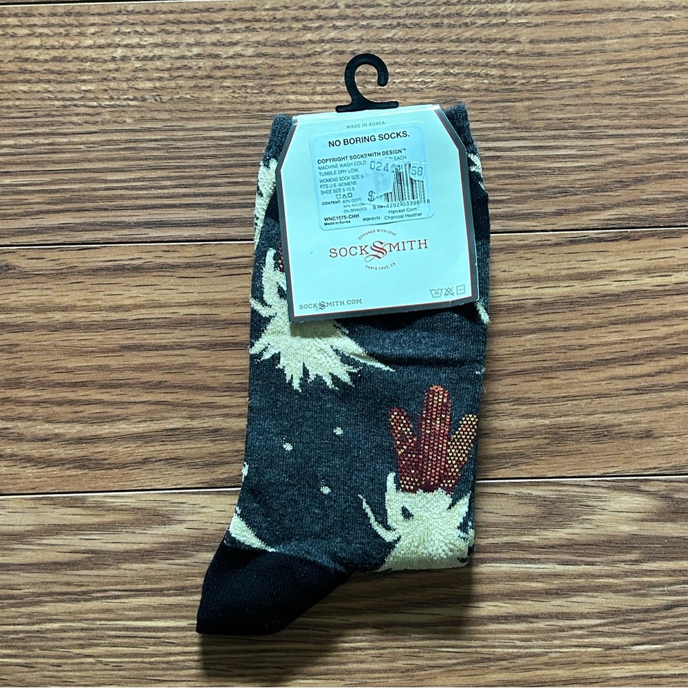 NWT Calf Socks - Picture 2 of 2